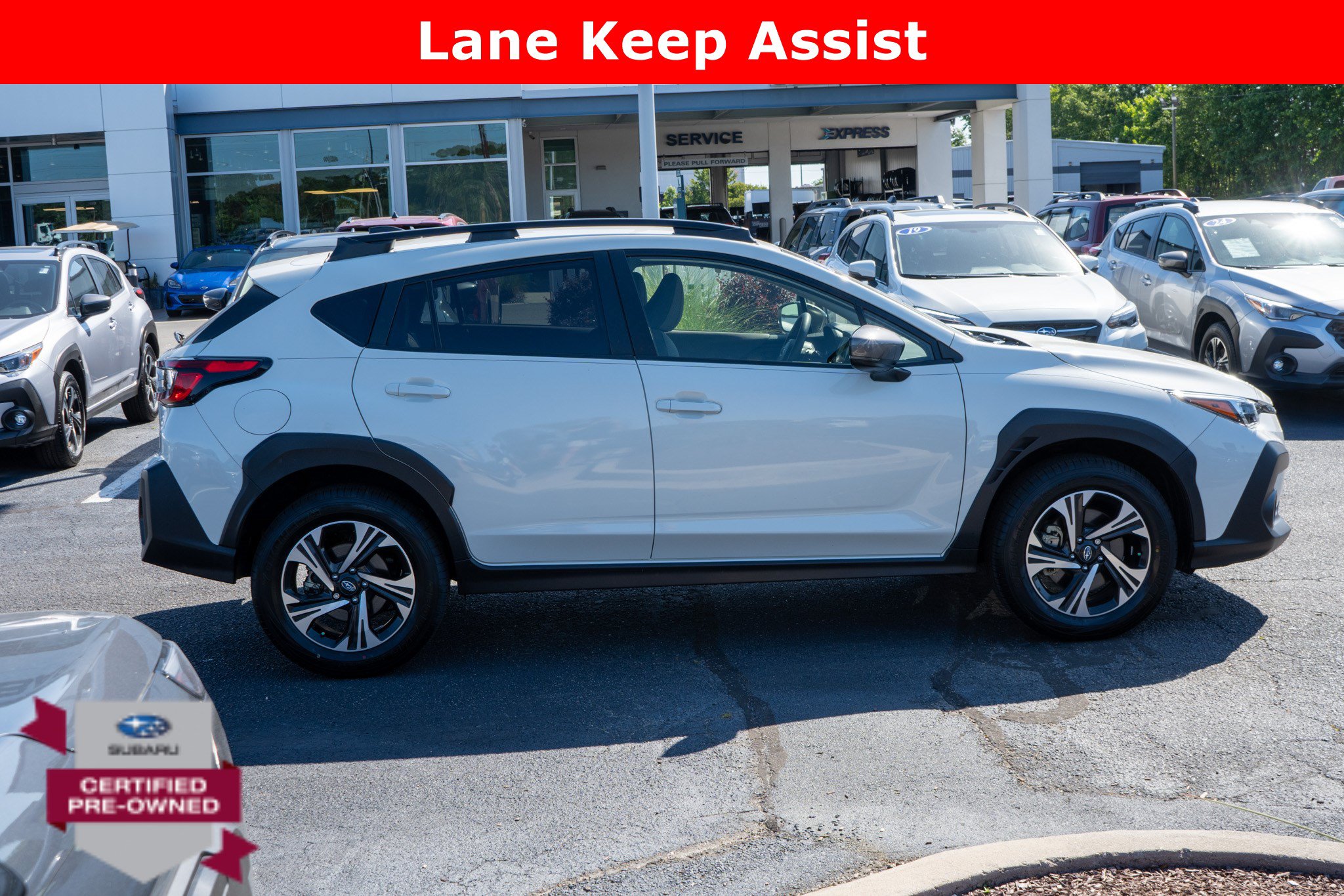 Used 2024 Subaru Crosstrek 2.0i Premium w/ Crosstrek Mirror Package AWD/4WD image 2