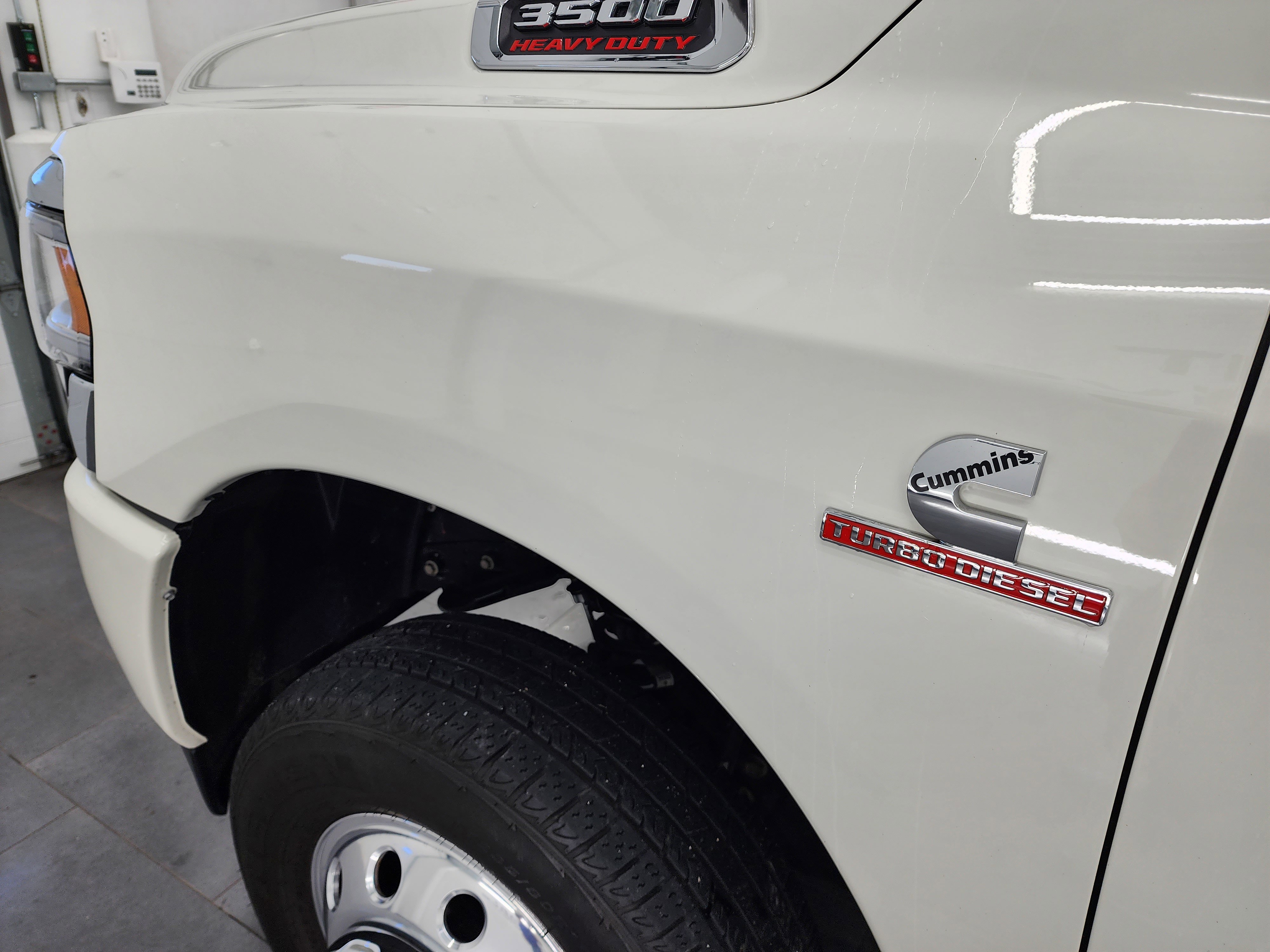 Used 2023 RAM 3500 Laramie image 36