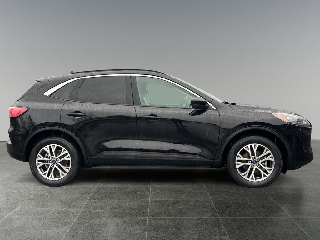Used 2022 Ford Escape SEL image 8