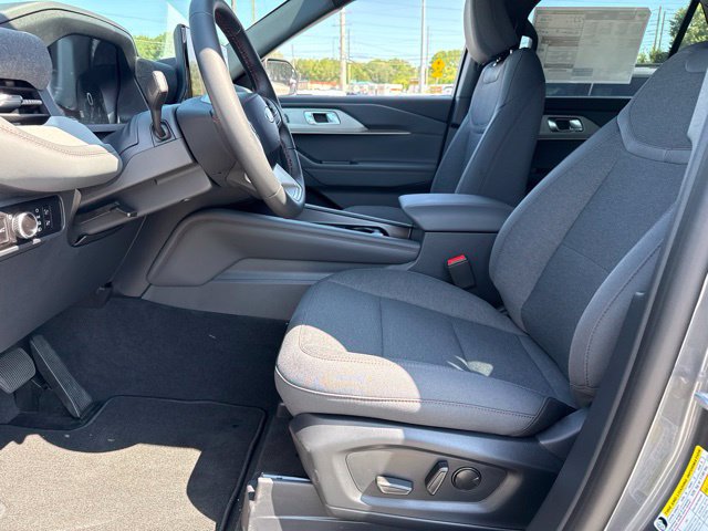 New 2027 Ford Explorer Active RWD image 26