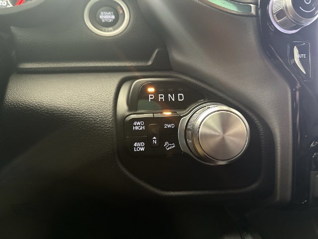 Used 2022 RAM 2500 Laramie AWD/4WD image 25