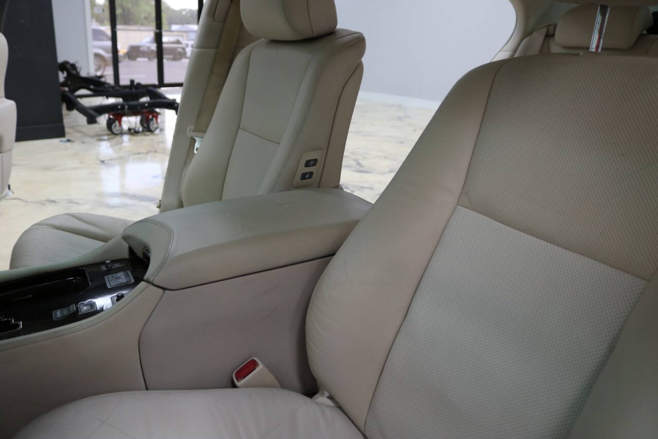 Used 2008 Lexus LS 460 L RWD image 59