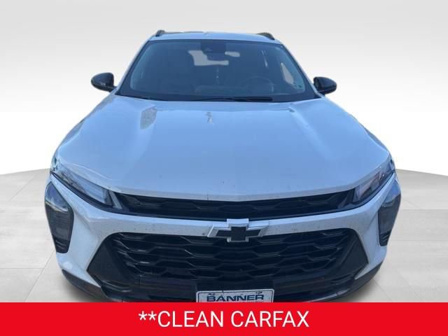 Used 2025 Chevrolet Trax ACTIV w/ Driver Confidence Package image 2