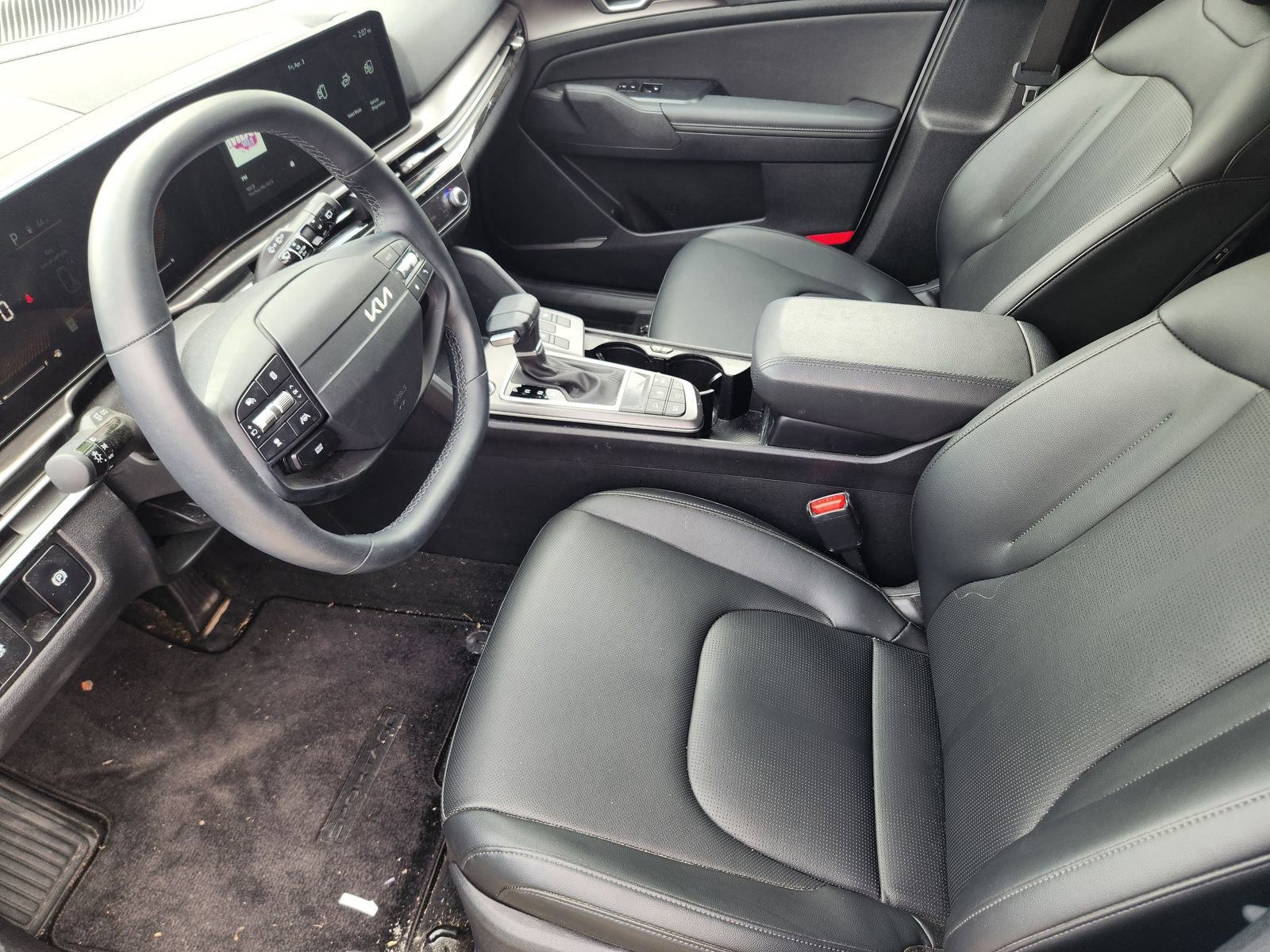 Used 2026 Kia Sportage EX image 14