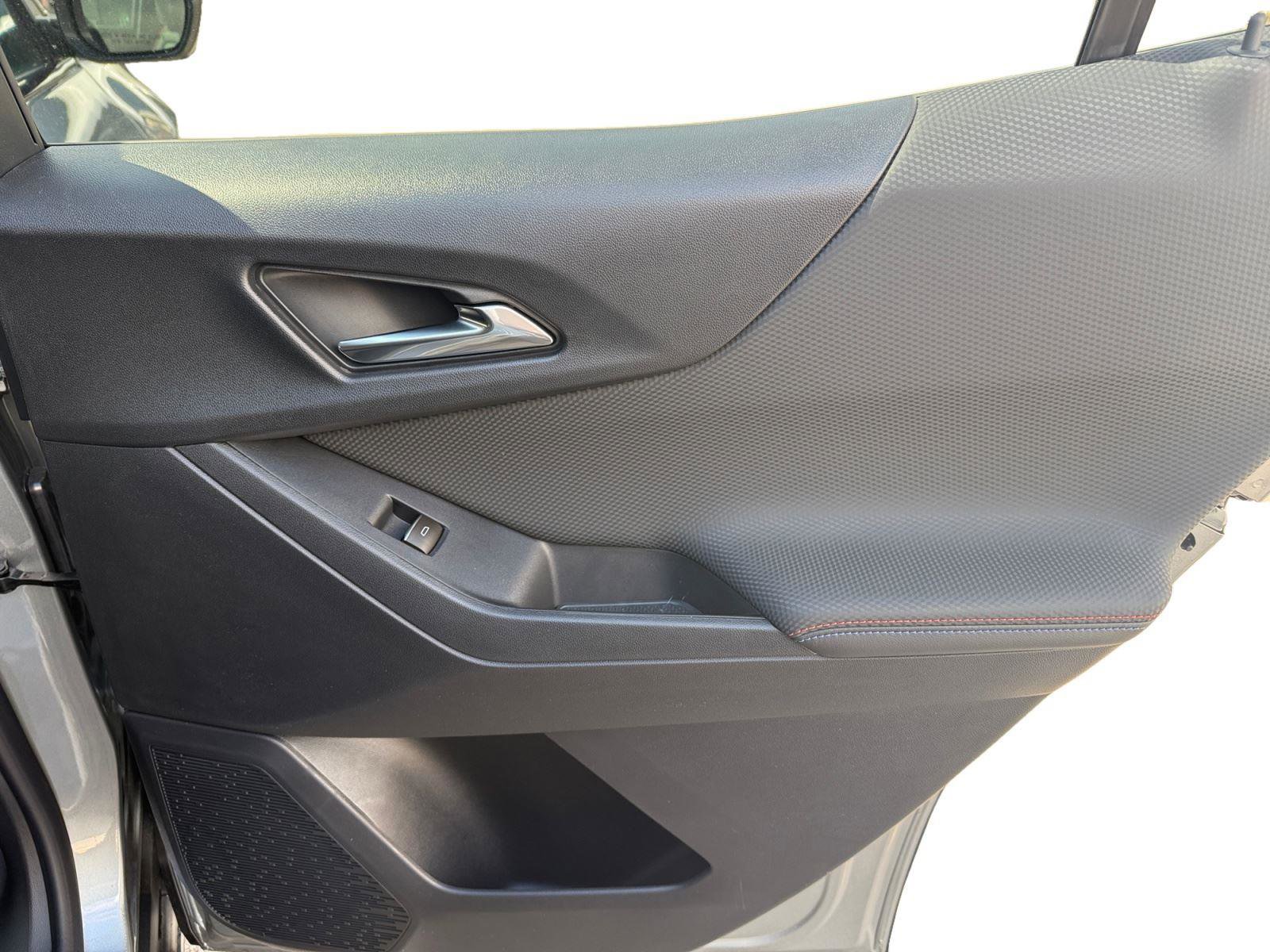 New 2026 Chevrolet Equinox RS w/ Convenience Package III image 23