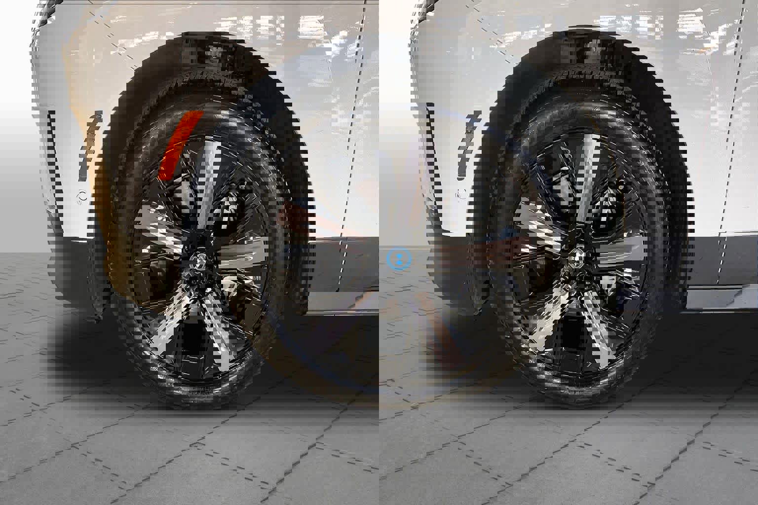 Certified 2024 BMW iX xDrive50 image 10