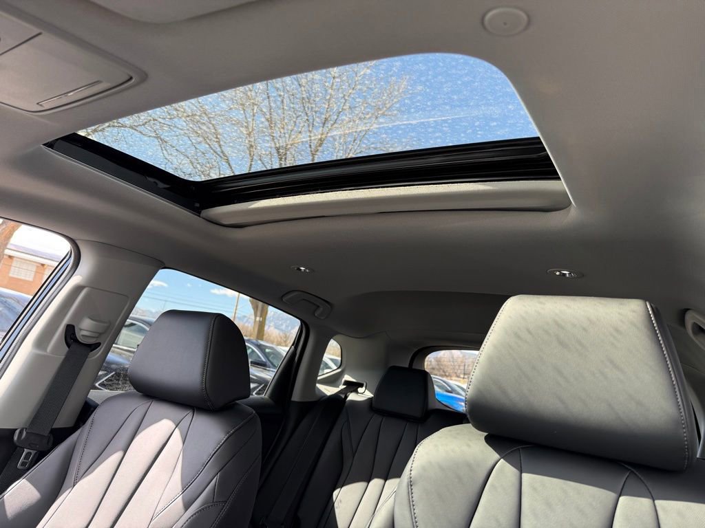 Certified 2025 Acura ADX AWD image 28