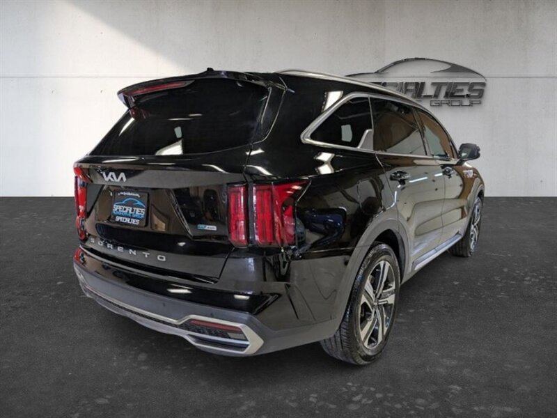 Used 2022 Kia Sorento SX image 10