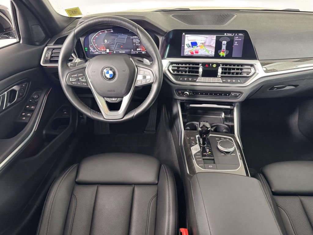 Used 2022 BMW 330i xDrive Sedan w/ Driving Assistance Package AWD/4WD image 5