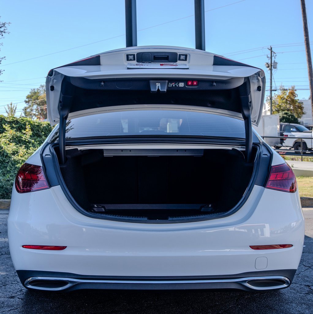 Used 2022 Mercedes-Benz C 300 Sedan image 25