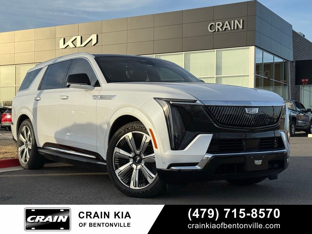 Used 2026 Cadillac Escalade IQL Luxury image 1