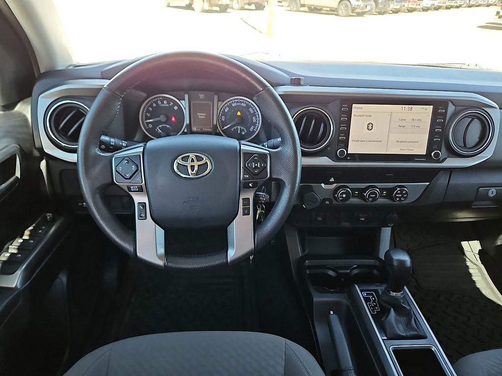 Used 2020 Toyota Tacoma SR5 w/ SR5 Appearance Package (SM) RWD image 10