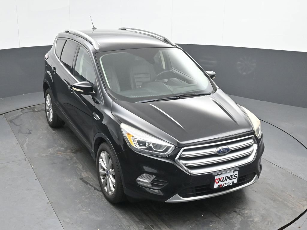 Used 2017 Ford Escape Titanium FWD image 34