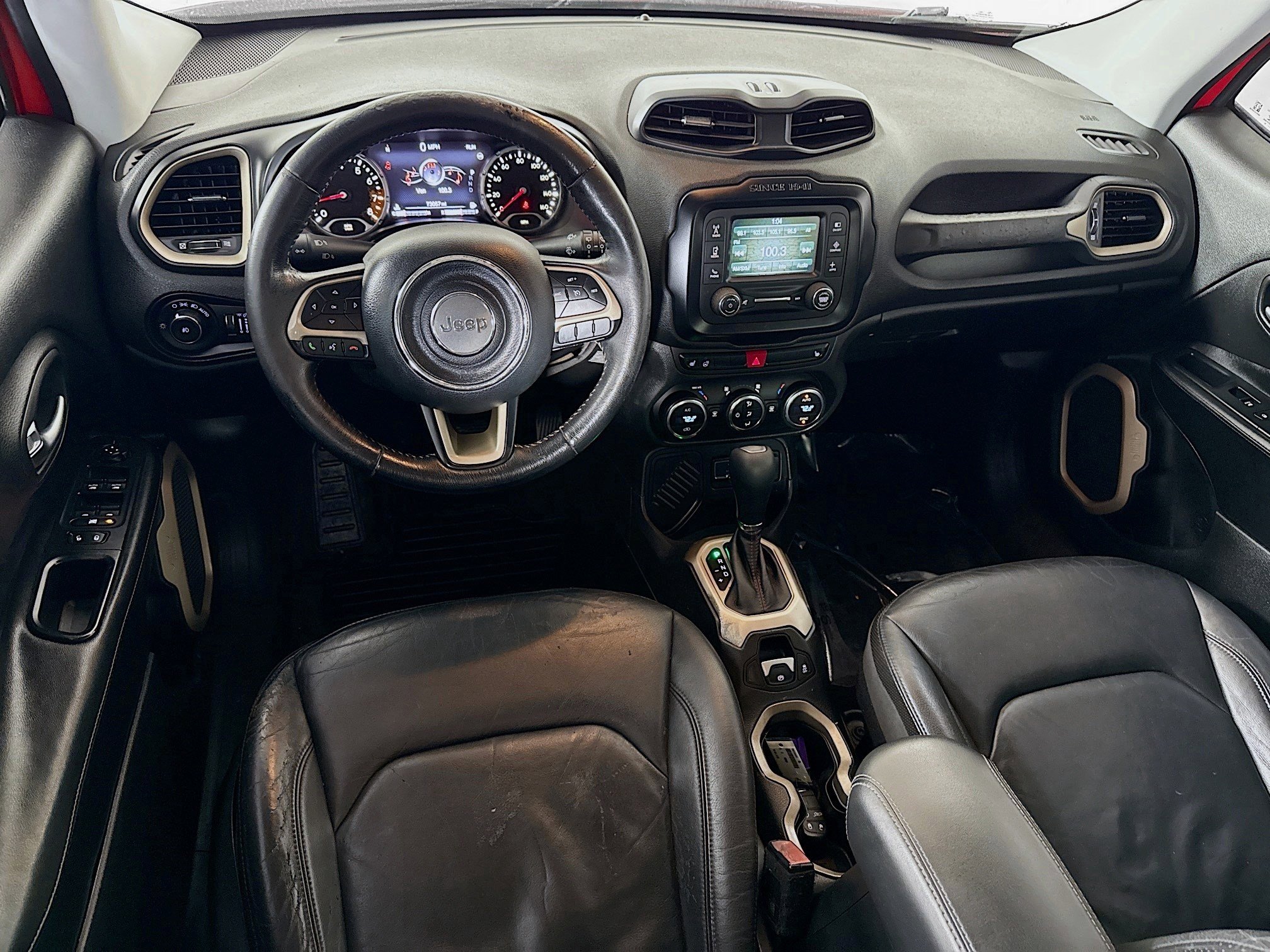 Used 2016 Jeep Renegade Limited image 17