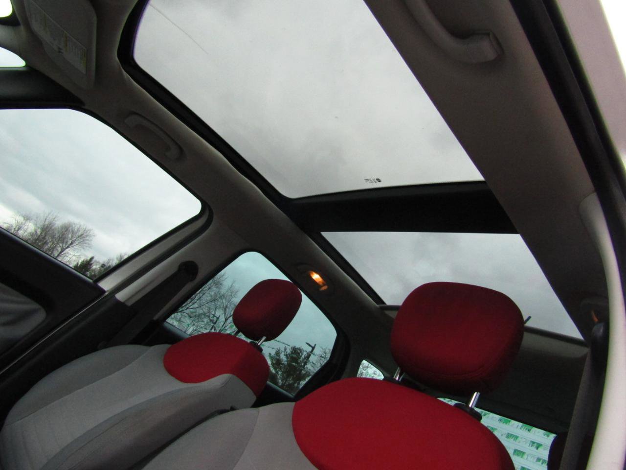 Used 2014 FIAT 500L Easy image 16