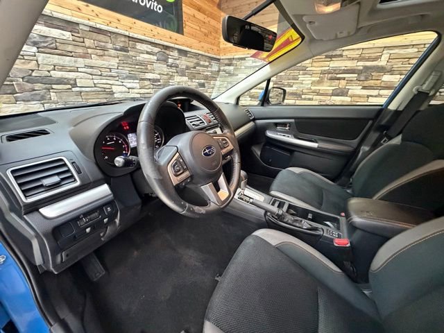 Used 2017 Subaru Crosstrek 2.0i Premium w/ Moonroof Package AWD/4WD image 10