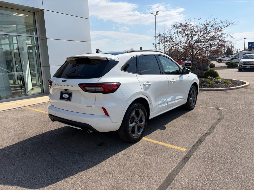 Used 2024 Ford Escape ST-Line w/ Tech Pack #1 AWD/4WD image 36