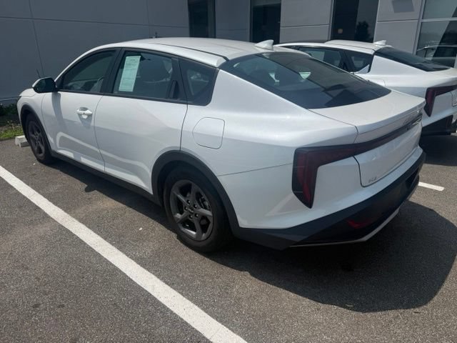 Certified 2025 Kia K4 FWD image 3