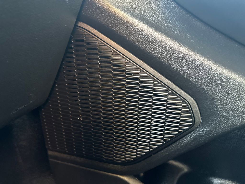 Used 2024 Jeep Grand Cherokee Altitude image 10