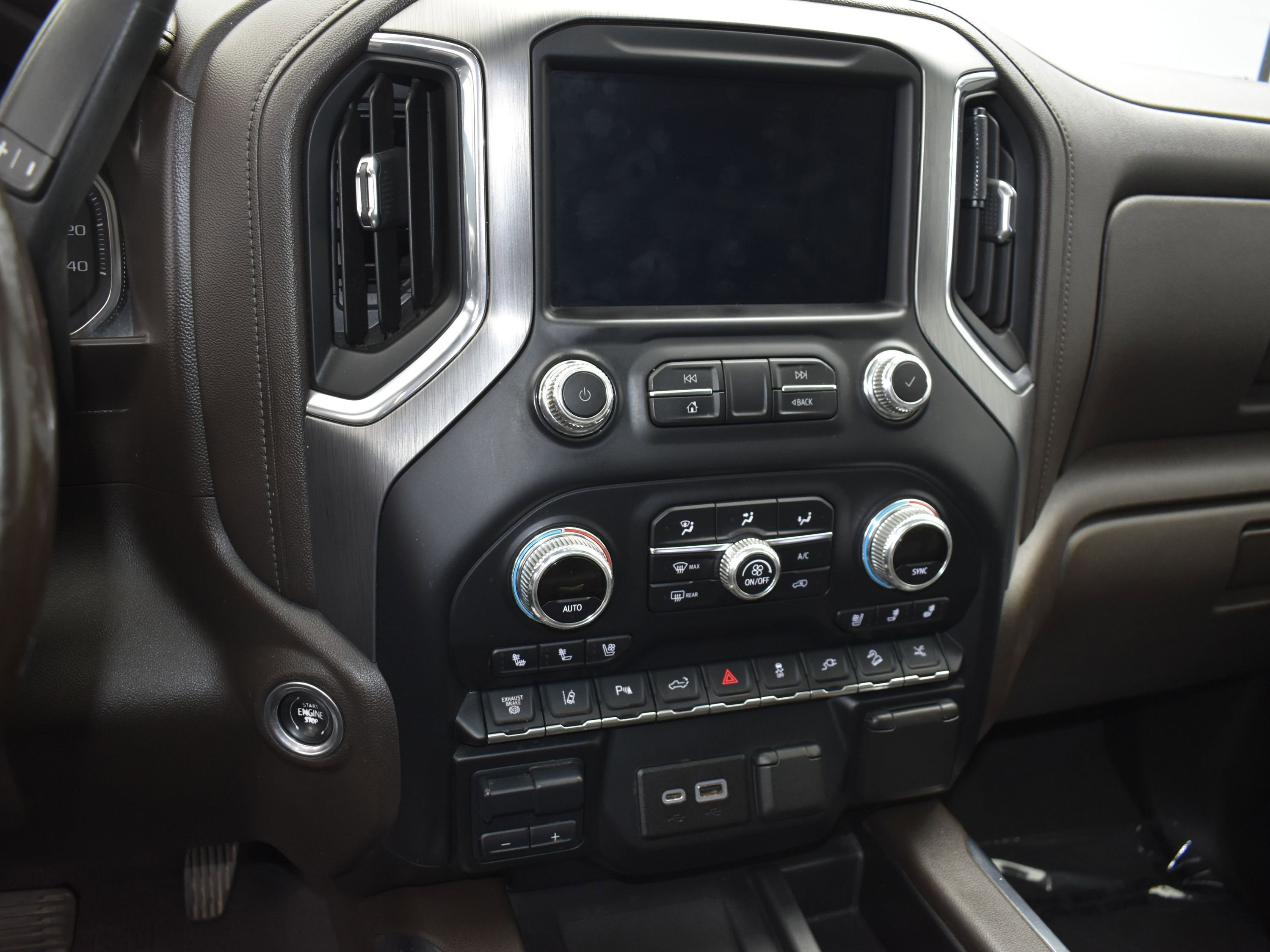 Used 2021 GMC Sierra 2500 Denali w/ Denali Ultimate Package image 15