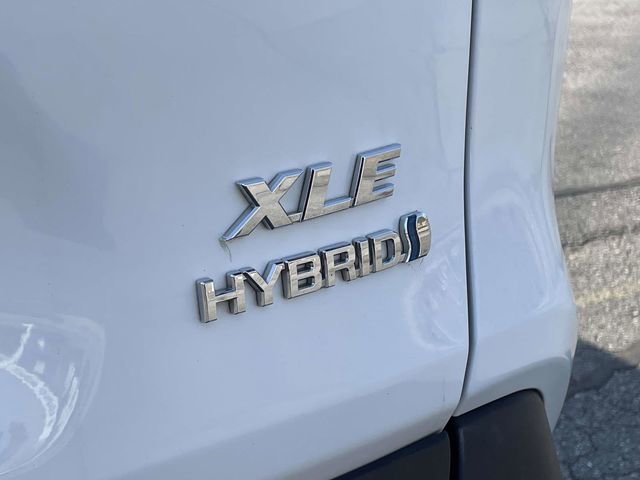 Used 2023 Toyota RAV4 XLE w/ Convenience Package image 13