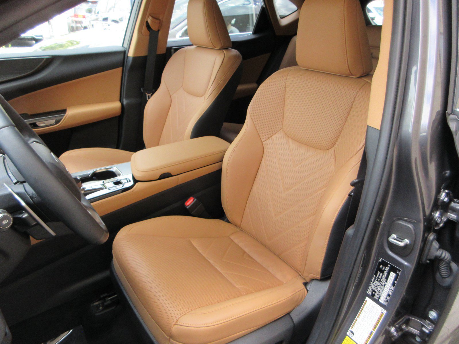 Used 2026 Lexus NX 450h+ AWD w/ Luxury Package image 32