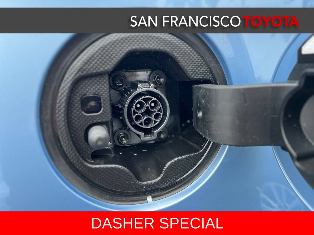 Used 2012 Toyota Prius Prime Advanced FWD image 11