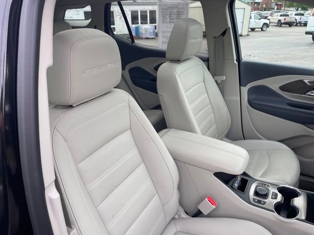 Used 2023 GMC Terrain Denali w/ Denali Premium Package AWD/4WD image 37