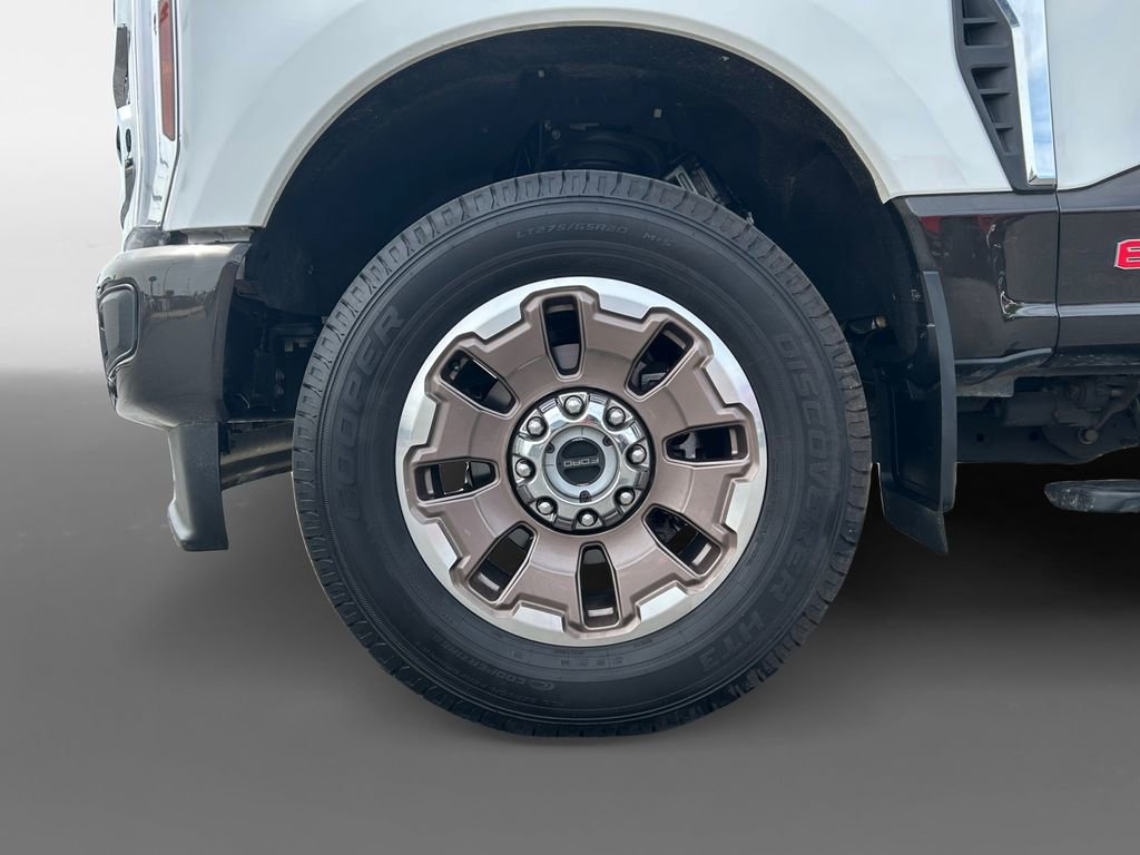 Used 2024 Ford F350 King Ranch w/ FX4 Off-Road Package AWD/4WD image 26
