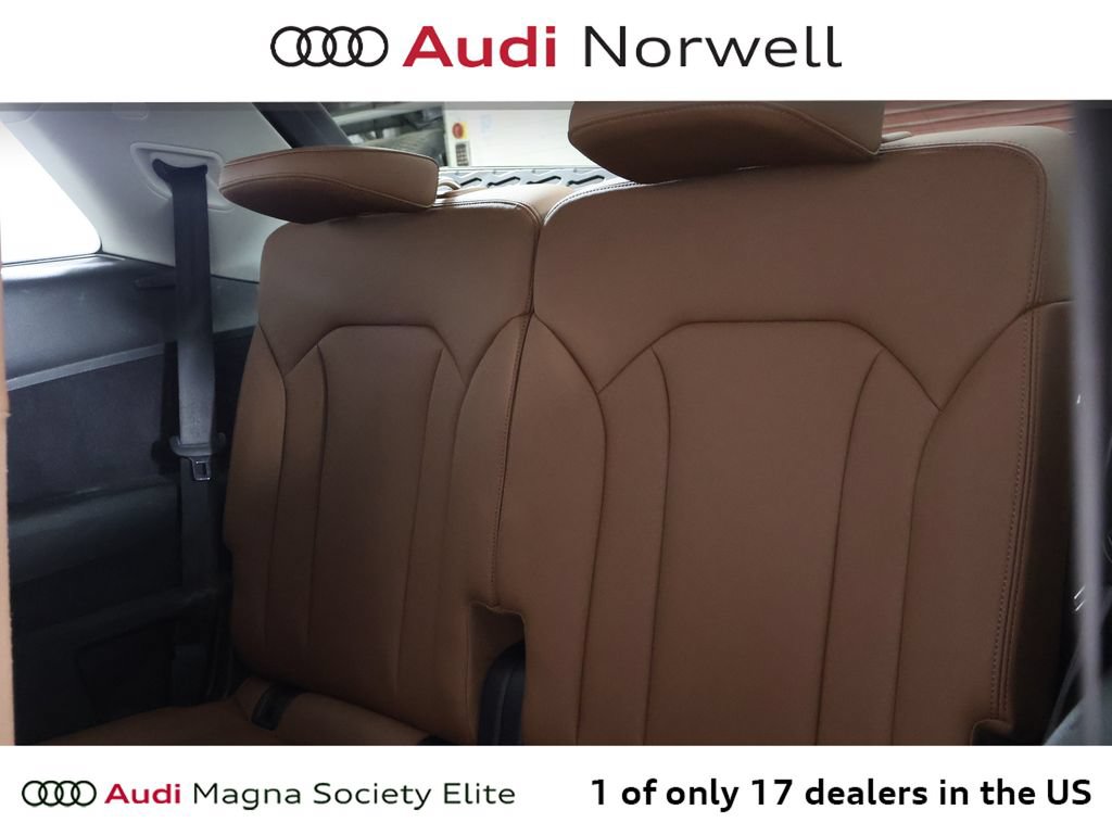 Used 2023 Audi Q7 2.0T Premium Plus w/ Premium Plus Package AWD/4WD image 23