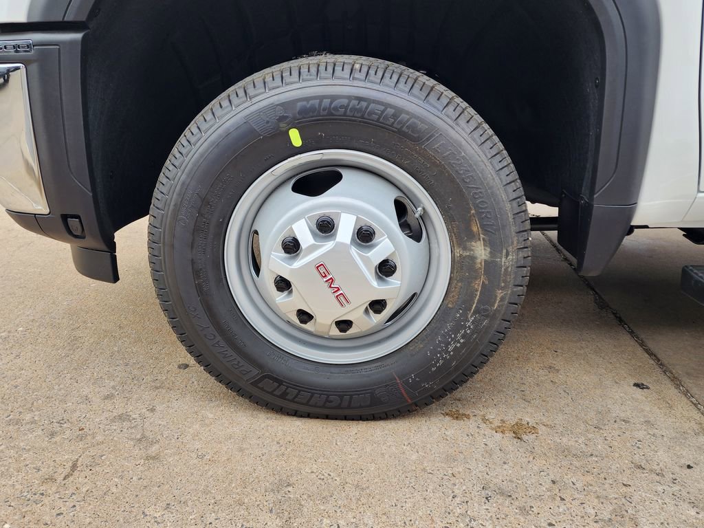 New 2026 GMC Sierra 3500 Pro image 50