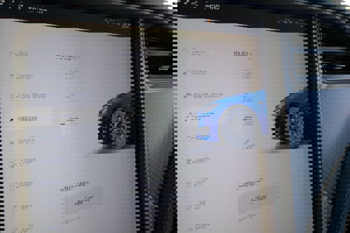 Used 2018 Tesla Model S 75D image 19