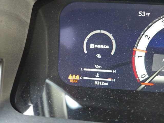 Used 2025 Toyota Tacoma TRD Sport image 9