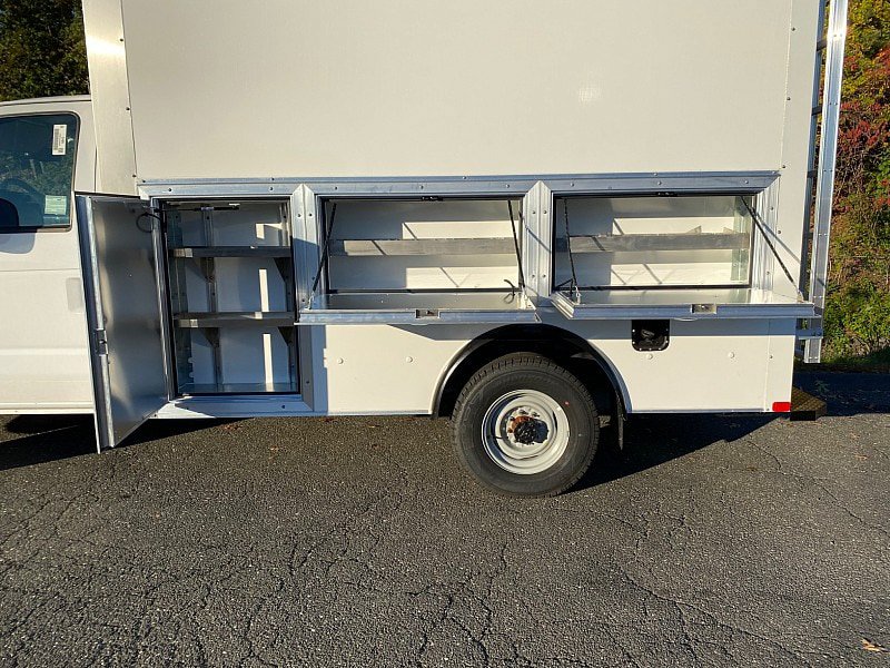 New 2026 Ford E-350 and Econoline 350 Super Duty w/ Power Equipment Group RWD image 14