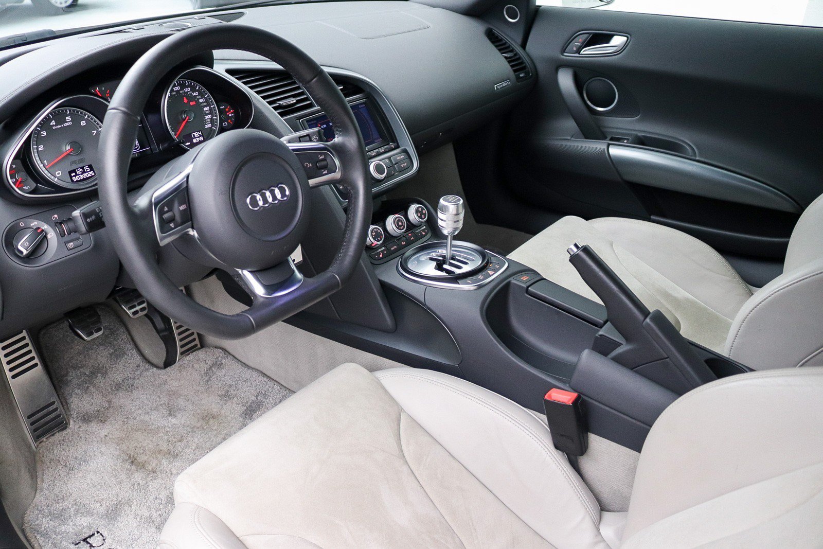 Used 2009 Audi R8 V8 AWD/4WD image 22