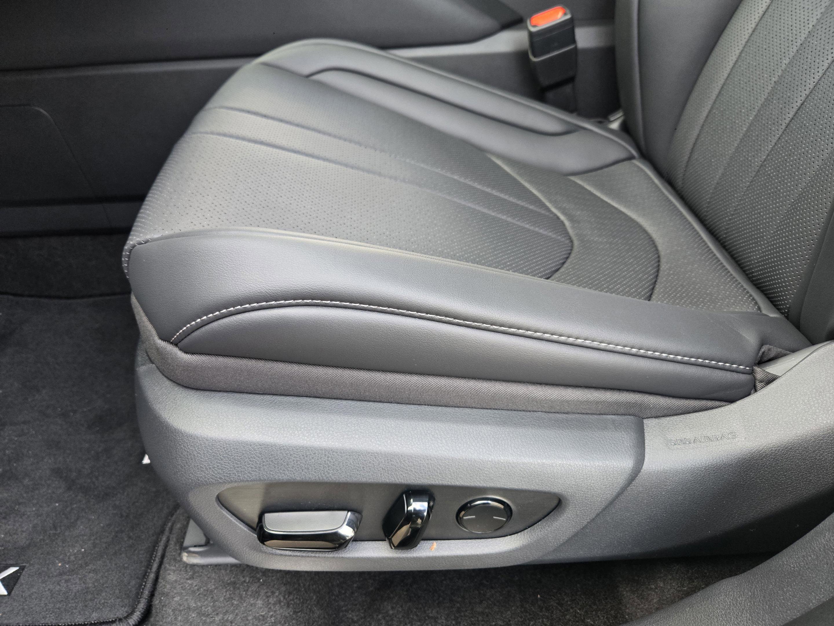 New 2026 Lexus TX 500h AWD image 19