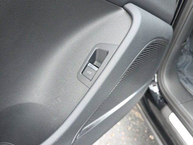 Used 2025 Audi Q7 3.0T Premium Plus w/ Premium Plus Package image 14