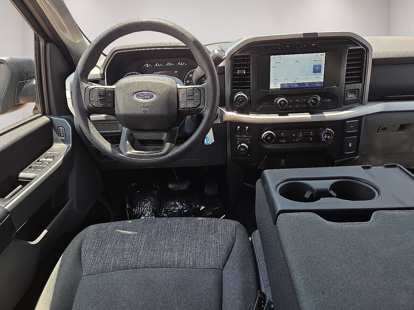 Used 2022 Ford F150 XLT w/ XTR Package AWD/4WD image 21