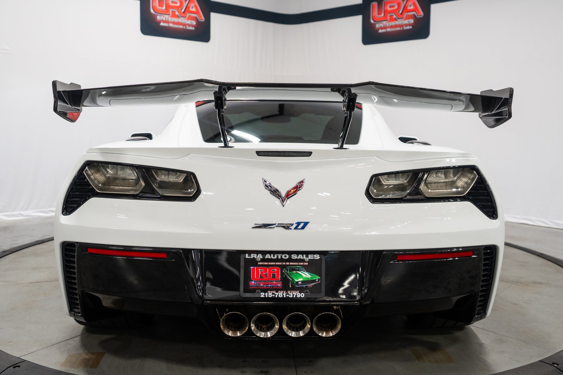 Used 2019 Chevrolet Corvette ZR1 RWD image 4
