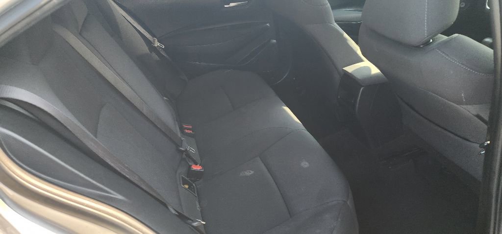 Used 2020 Toyota Corolla LE image 13