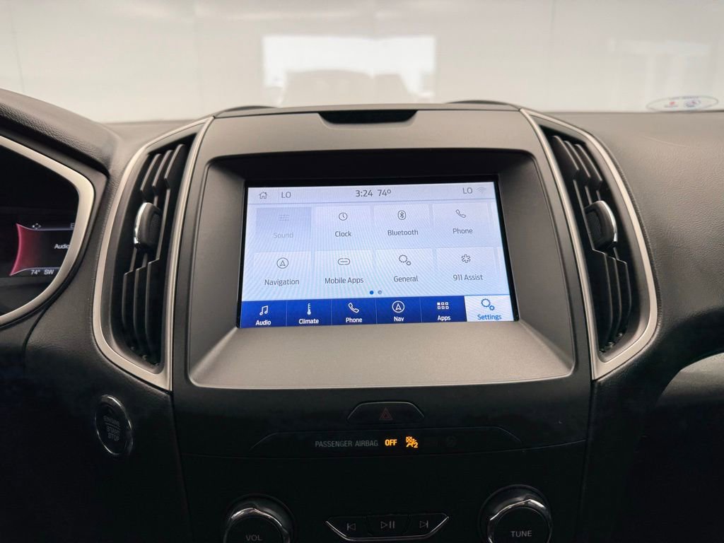 Used 2020 Ford Edge SEL w/ Convenience Package AWD/4WD image 30