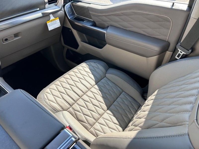 New 2025 Ford F150 Platinum image 18