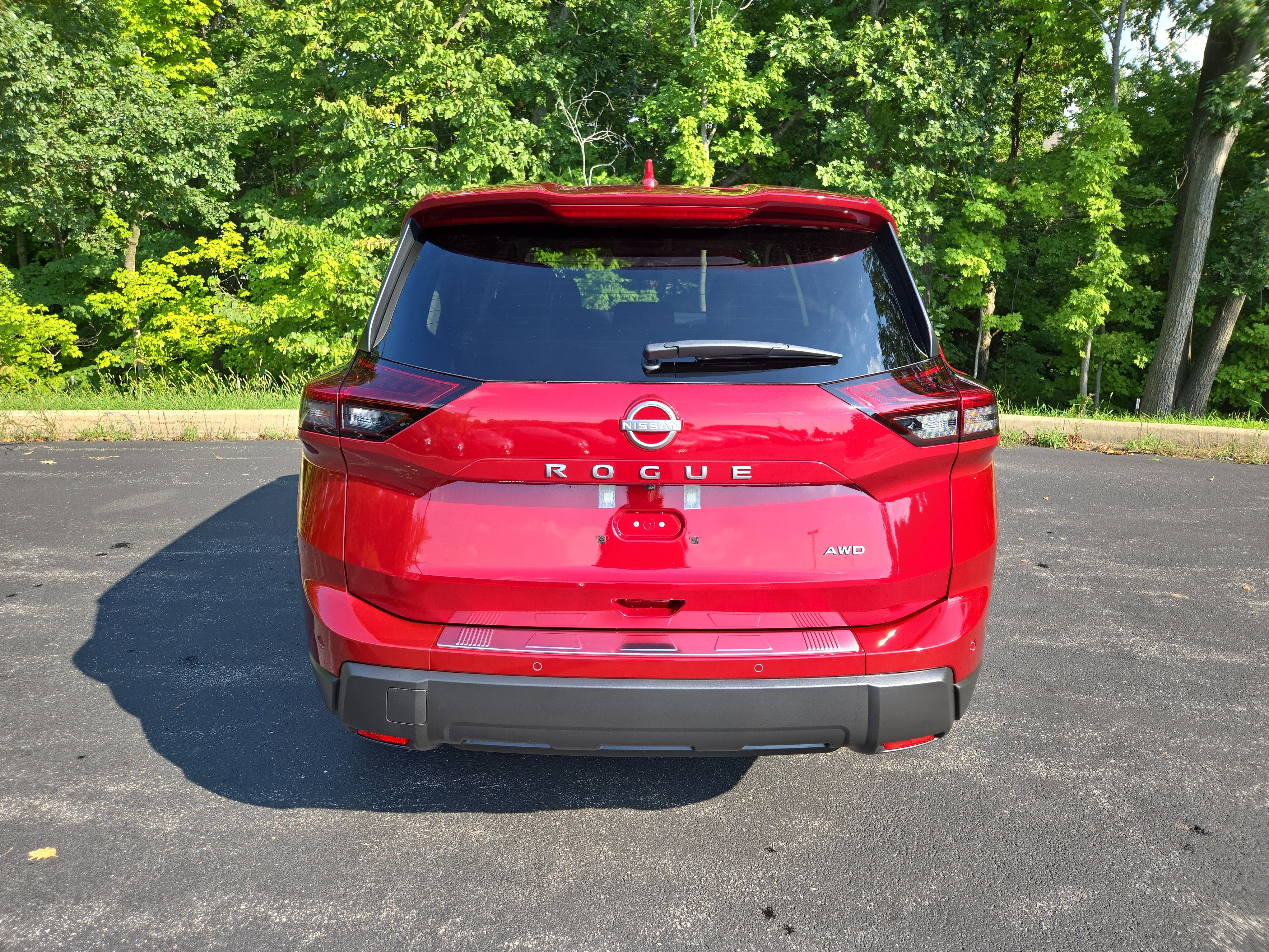 New 2026 Nissan Rogue SV image 8