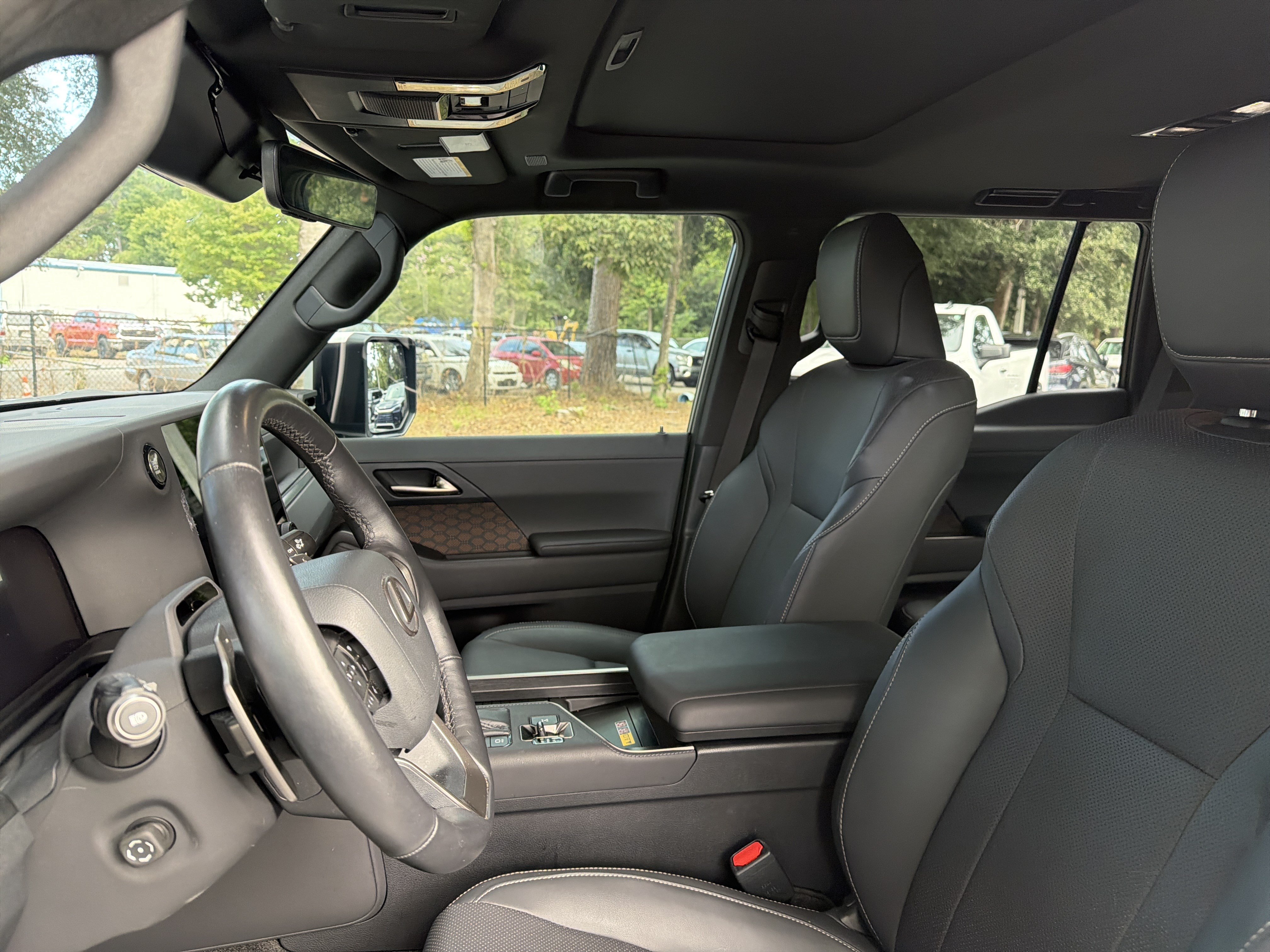 Certified 2024 Lexus GX 550 w/ Accessory Package (Z1) AWD/4WD image 15