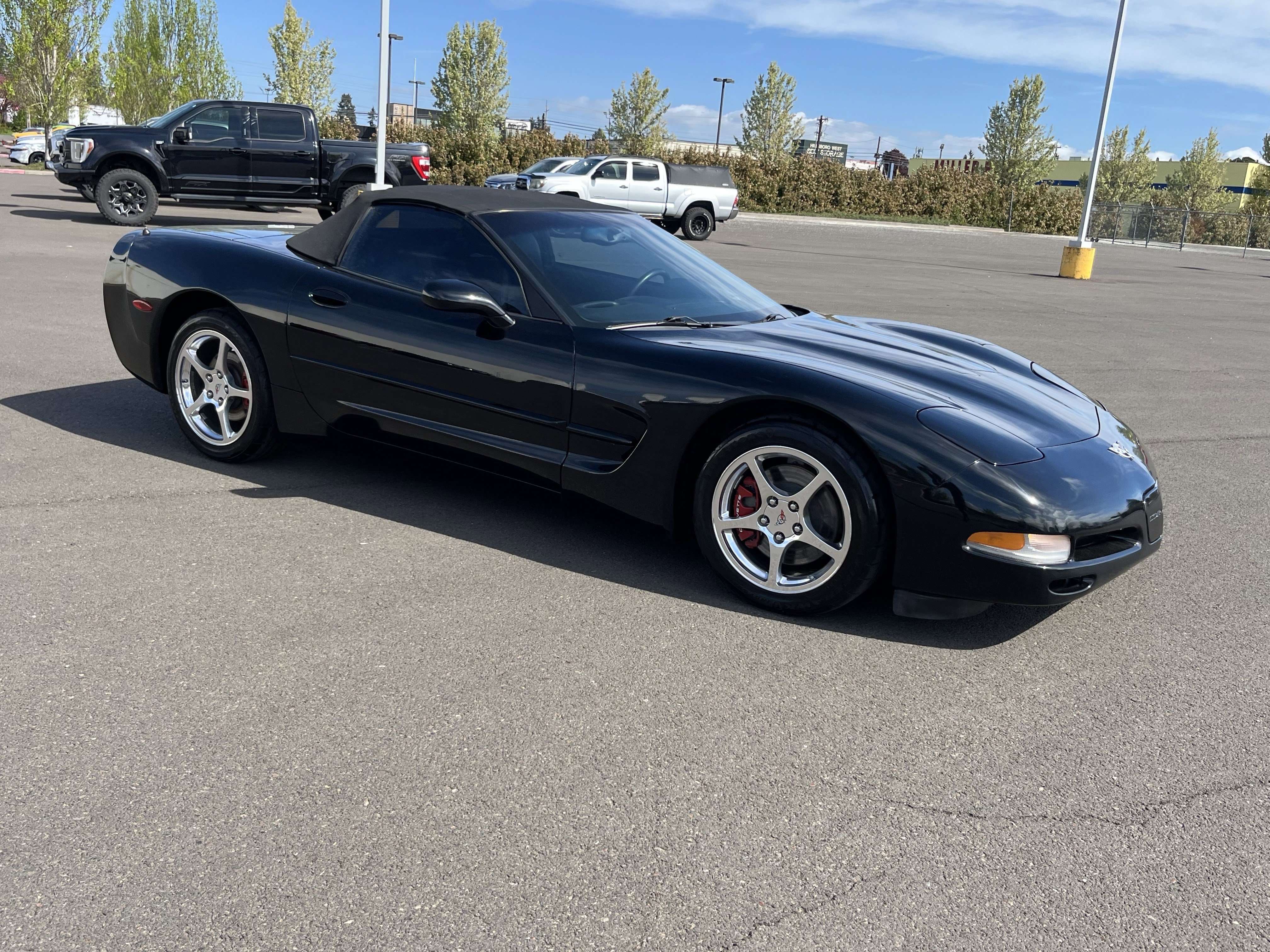 Used 2003 Chevrolet Corvette Convertible w/ Preferred Equipment Group1 RWD image 7