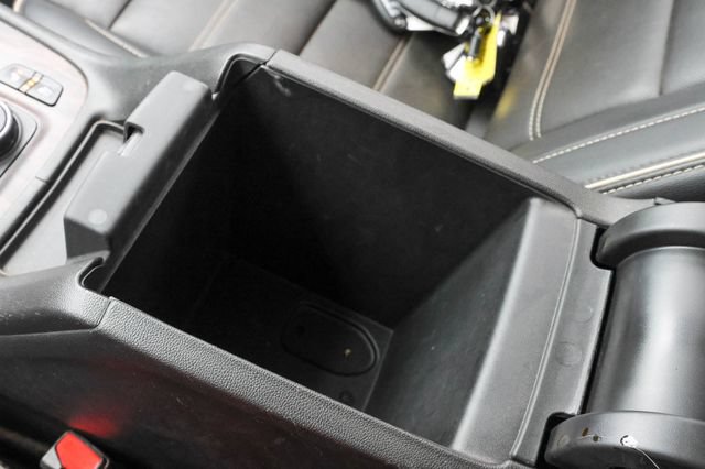Used 2023 GMC Acadia Denali w/ Denali Technology Package FWD image 22