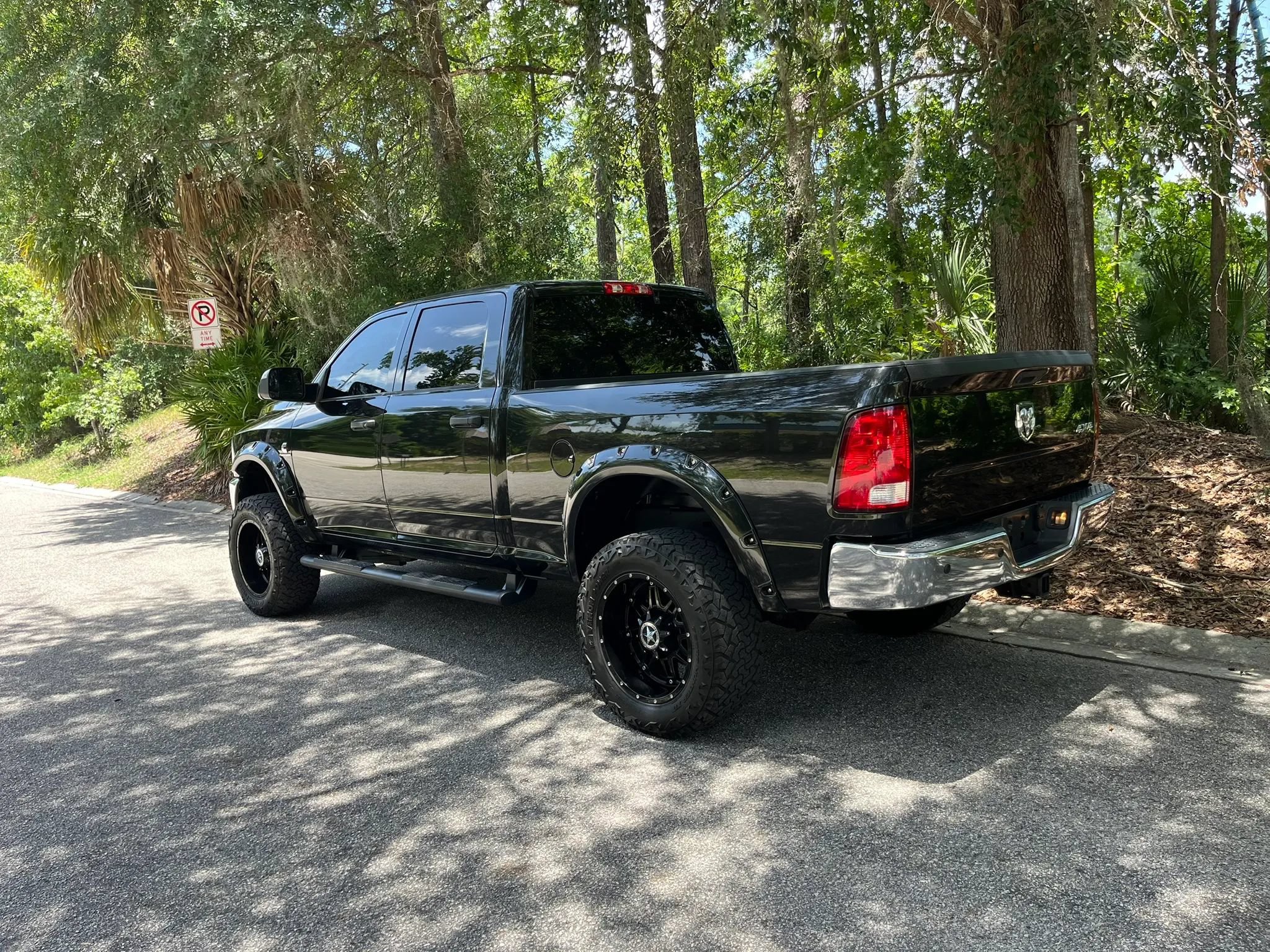 Used 2018 RAM 2500 Tradesman w/ Chrome Appearance Group AWD/4WD image 10