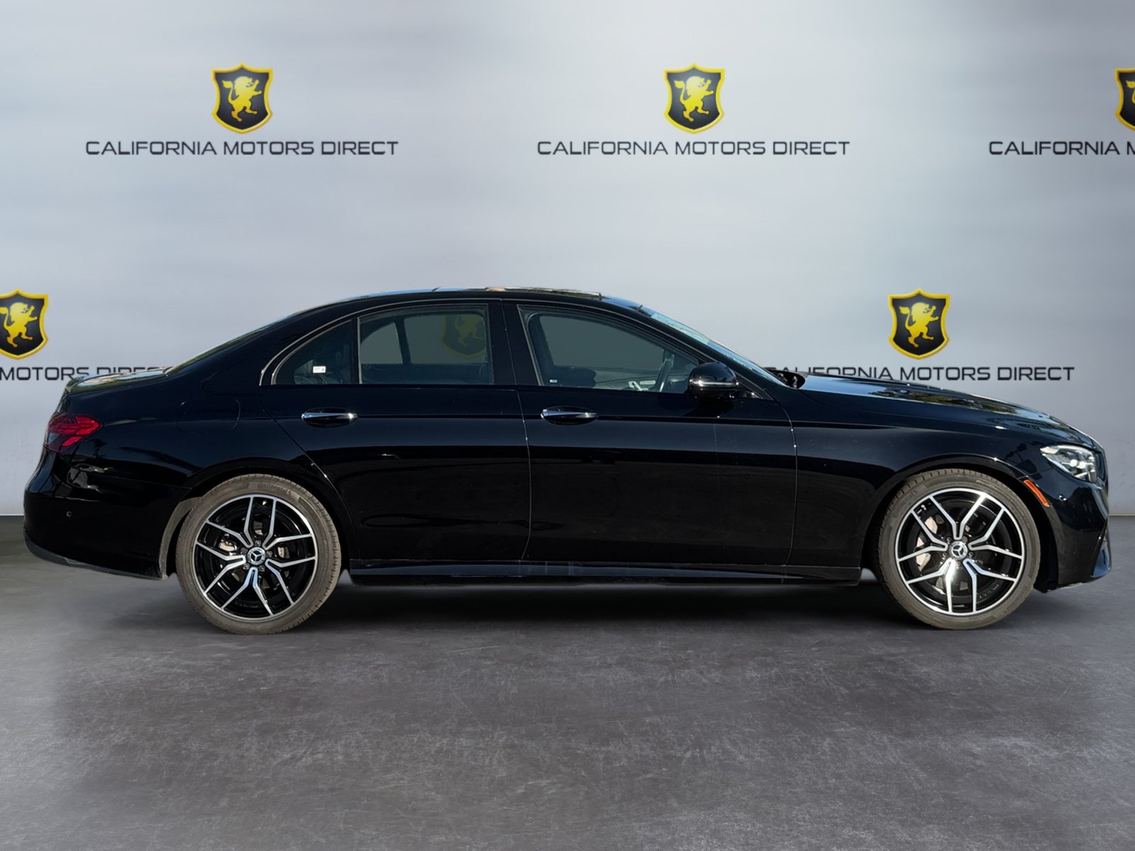 Used 2022 Mercedes-Benz E 350 Sedan w/ Driver Assistance Package image 6