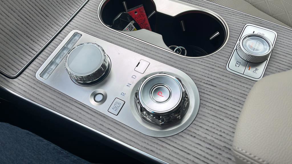 New 2026 Genesis GV80 2.5T Advanced image 20