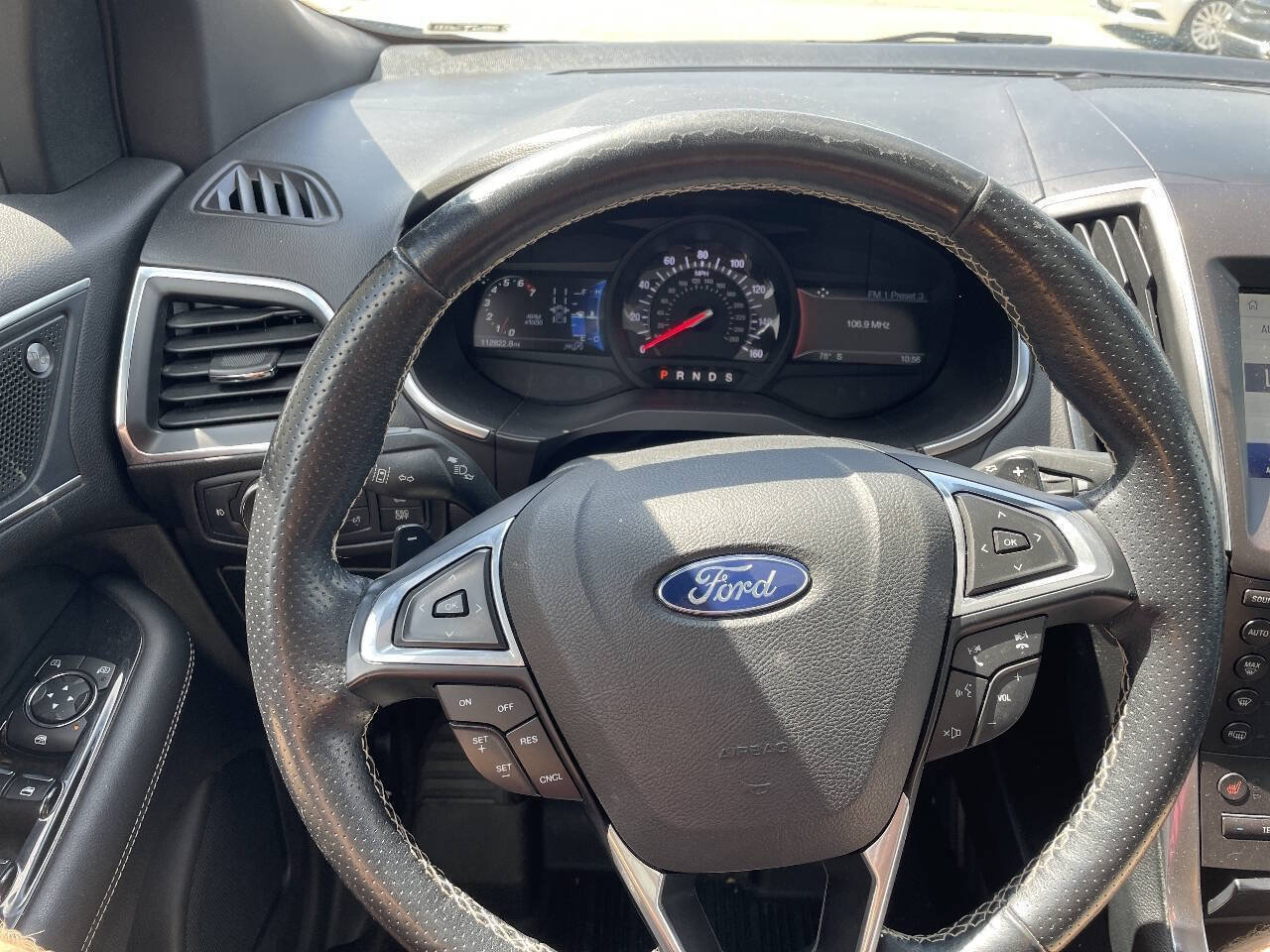 Used 2019 Ford Edge ST w/ Cold Weather Package AWD/4WD image 30